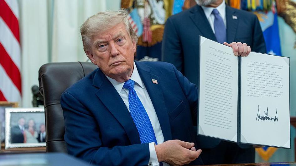 Trump Ramps Up Birthright Citizenship Fight with New Executive Orders