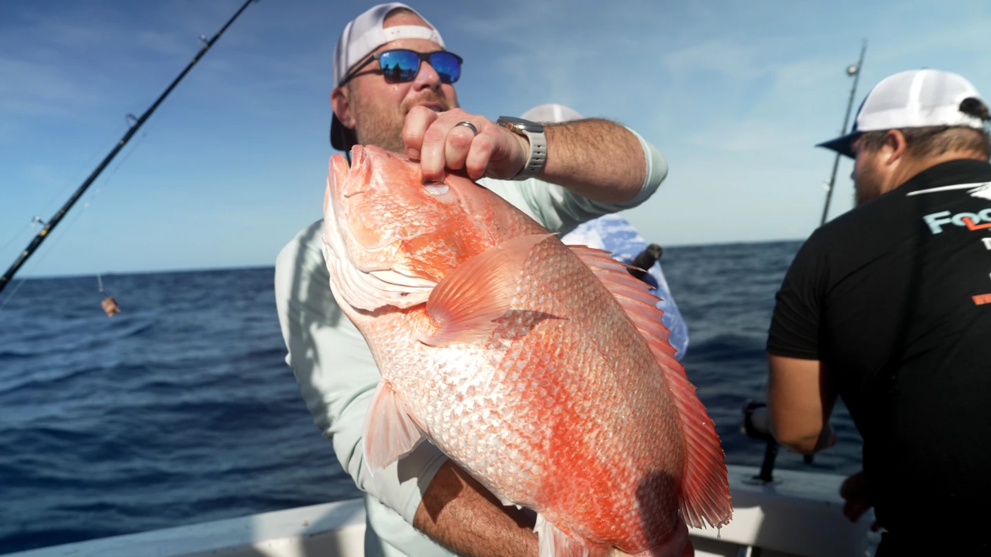 Snapper Season Stalemate: Recreational Fisherman vs. Commercial Interests