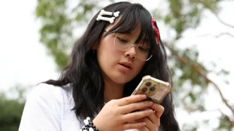 Australia's Social Media Under-16 Ban Faces Compliance Challenges