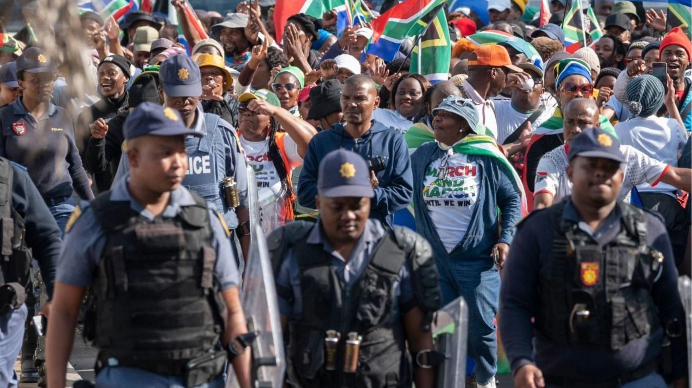 Special Police Team Launched to Probe Anti-Migrant Leader’s Fatal Shooting