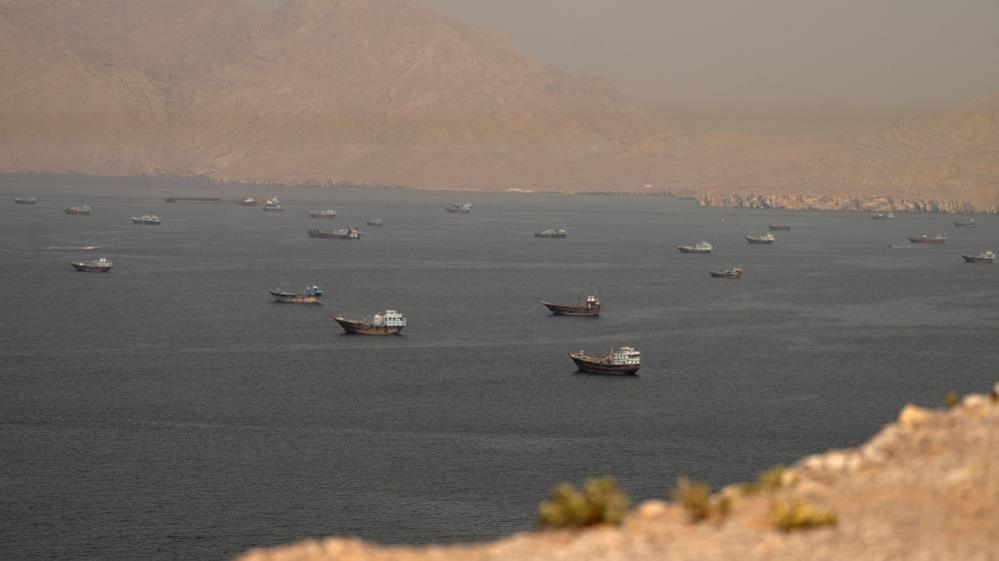 IMO to Evacuate 11,000 Sailors Amid Gulf Tension