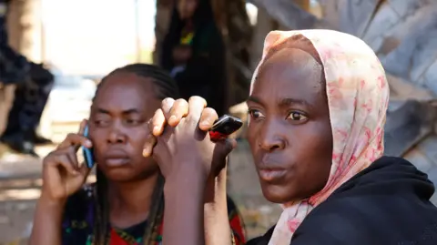 One Hundred Schoolchildren Freed from Kidnappers in Nigeria