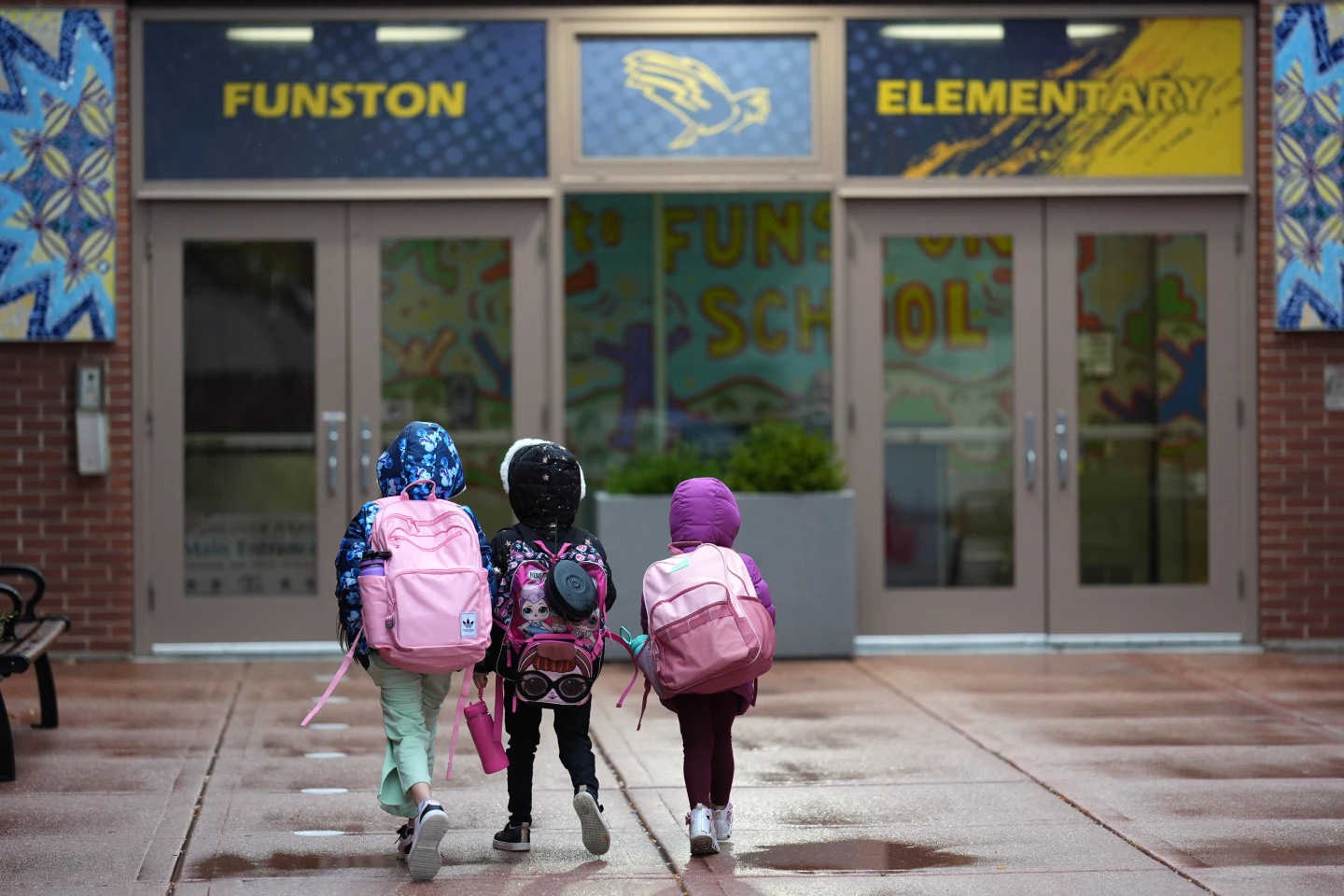 Chaos on Chicago Streets: Families Face Immigration Raids