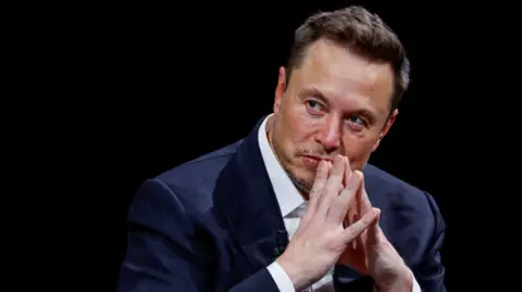 Tesla Shareholders Greenlight Elon Musk's Record $1 Trillion Pay Package