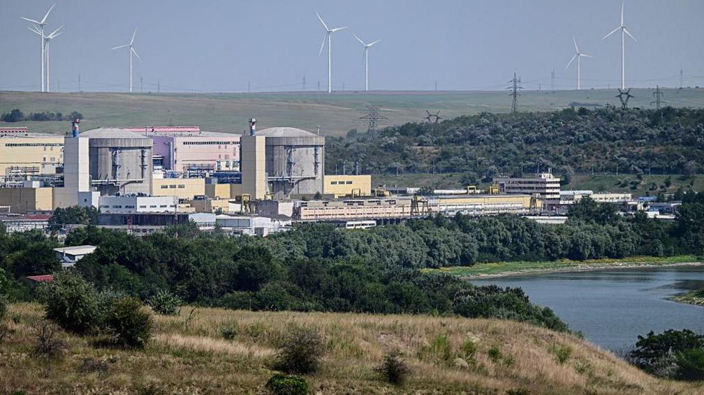 Romania’s Cernavodă Nuclear Plant Pauses Operation as Danube Levels Drop