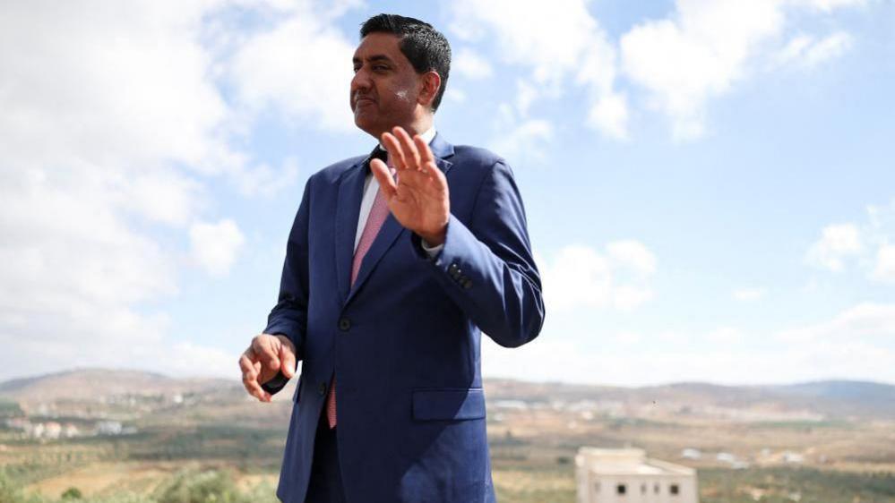US Congressman Ro Khanna Detained by Armed Israeli Settlers in West Bank