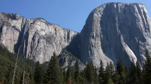 Tragic Fall: Young Climber Dies During Ascent of Yosemite's El Capitan