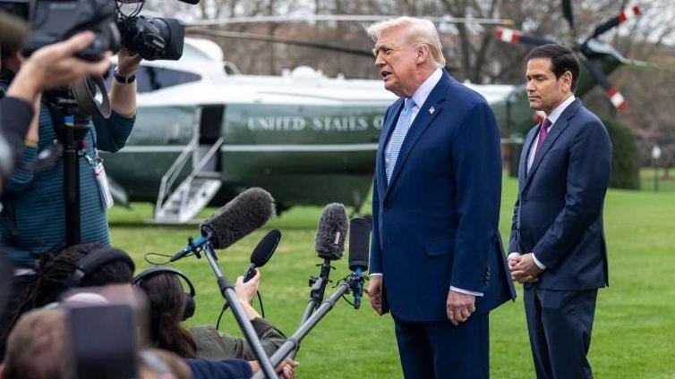 Trump Administration Accuses Banned Media Outlets of Falsehoods Ahead of Court Hearing