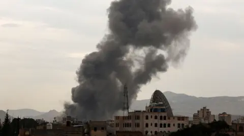 Israeli Strikes in Yemen Claim 35 Lives Amid Escalating Tensions