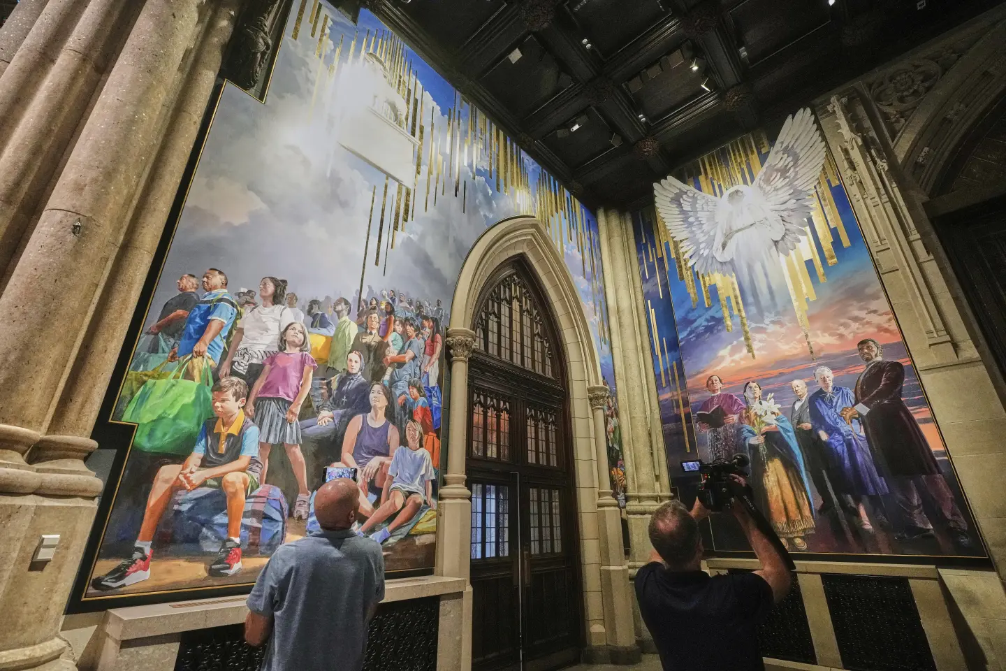 St. Patrick's Cathedral Unveils Immigrant Tribute Mural
