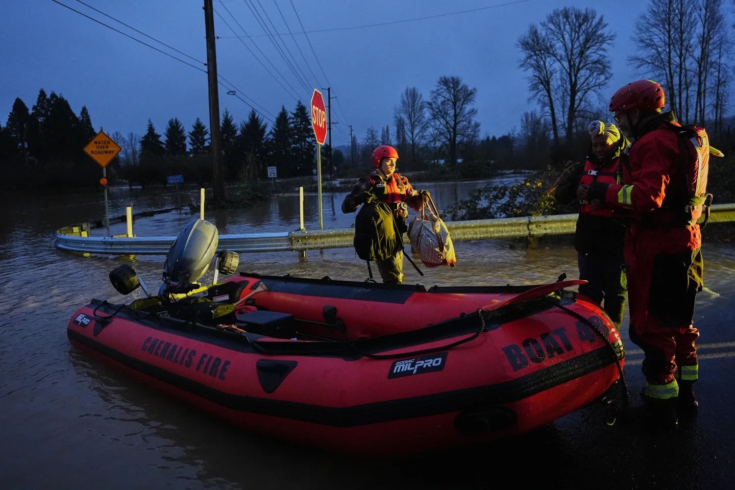Pacific Northwest Faces Severe Weather: Floods and Rescues Amidst Heavy Rain