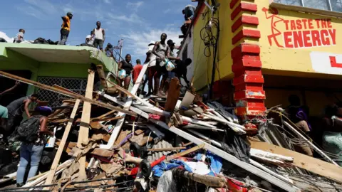 Hurricane Melissa Devastates Jamaica: Death Toll Rises and Aid Efforts Intensify