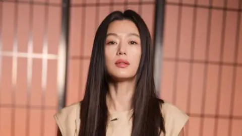 K-Drama Spark Controversy: Jun Ji-hyun's Line Provokes Outrage in China