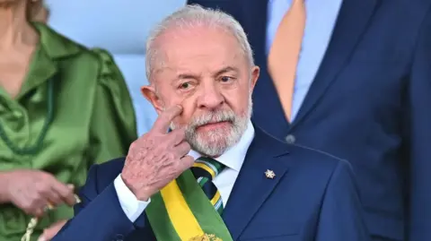 Lula Defends Bolsonaro Trial Against Trump's 'Witch Hunt' Accusations
