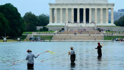 Olympian Davey Hearn Denies Vandalizing Washington's Reflecting Pool After Arrest