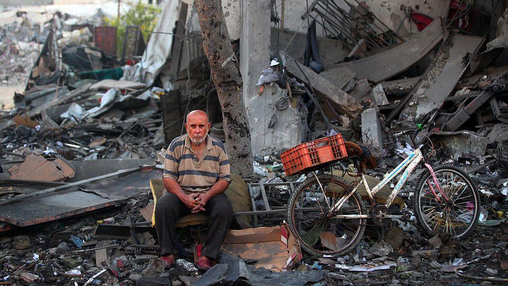 Hamas Disarmament Plan: Obstacles and a Flicker of Hope for Gaza