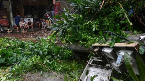 Typhoon Bualoi Devastates Vietnam: At Least 11 Confirmed Dead
