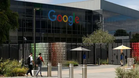 Google Announces $15 Billion Investment in AI Data Hub in India