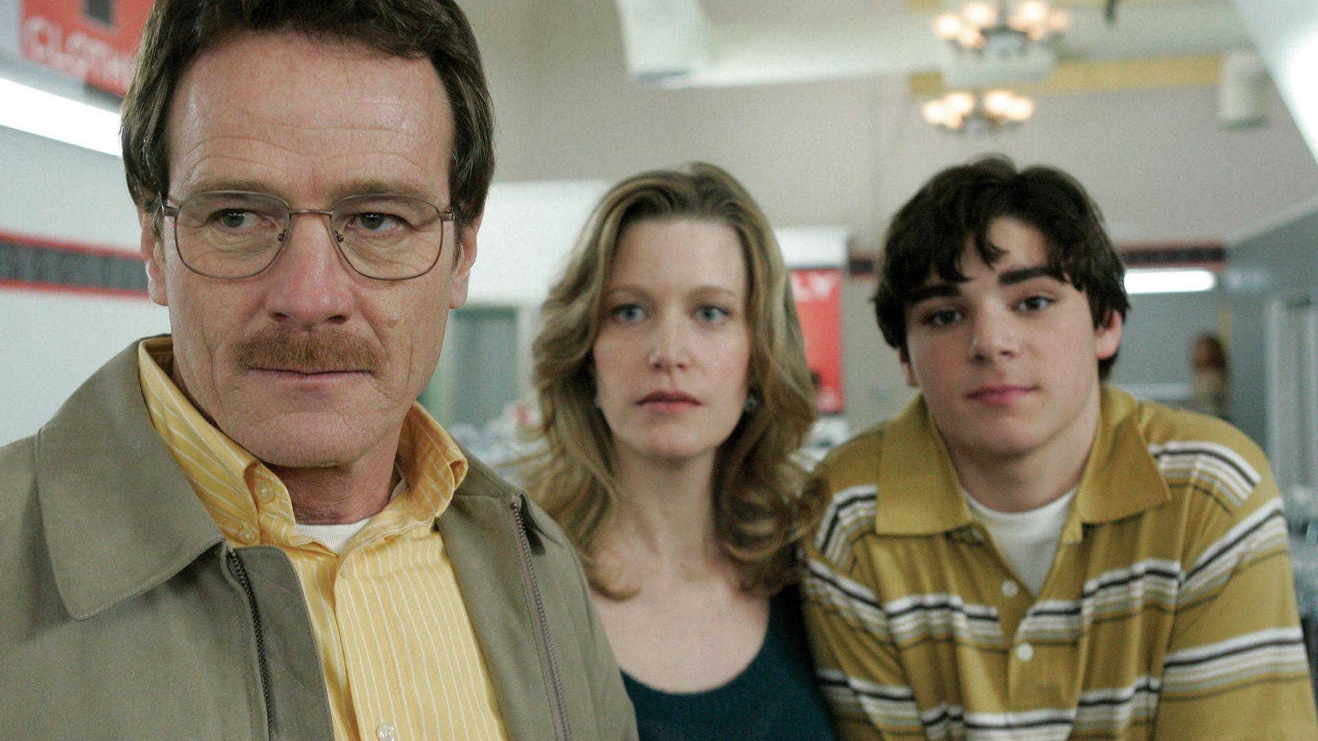 RJ Mitte, ‘Breaking Bad’ Star, Dies at 34 After Tragic Loss