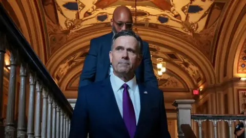 Historic CIA Meeting in Venezuela: Trust Building with New Leadership