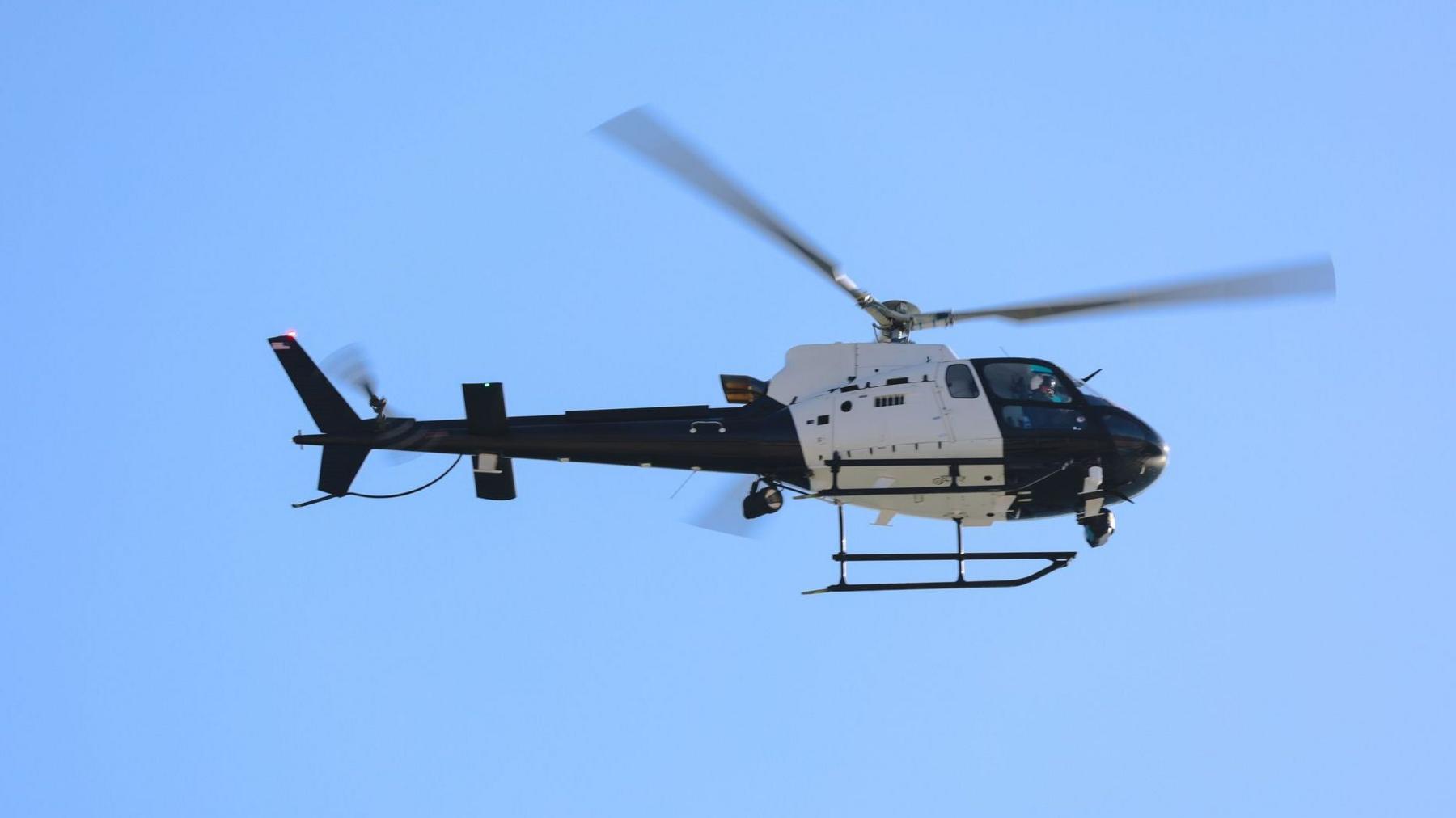 Helicopter crash near Montreal