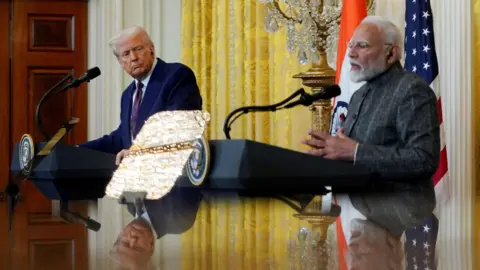 Trump Claims Modi Agrees to Halt Russian Oil Purchases Amid Ukraine Conflict