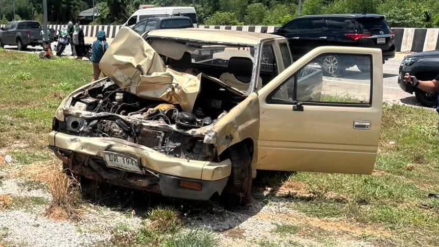 Nine Thai monks killed after 11‑year‑old driver collides with procession