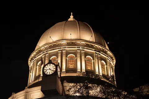 Kolkata by Night: The City Shines Brighter with Heritage Lights