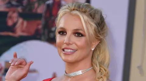 Britney Spears Enters Rehab Following DUI Arrest