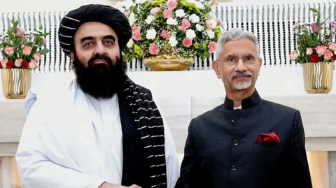 Outrage Over Exclusion of Female Journalists from Taliban Meeting in India