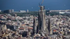 Sagrada Família Reigns as the Tallest Church in the World