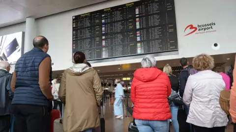Ongoing Disruptions at European Airports Following Cyber Attack