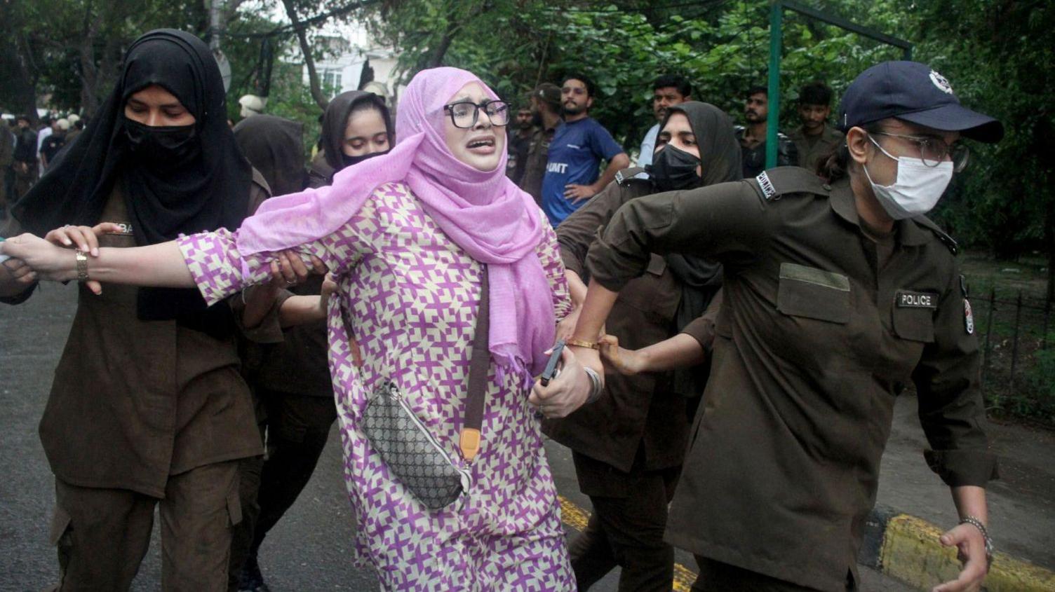 Pakistan Tightens Grip on International Coverage Amid Kashmir Clashes