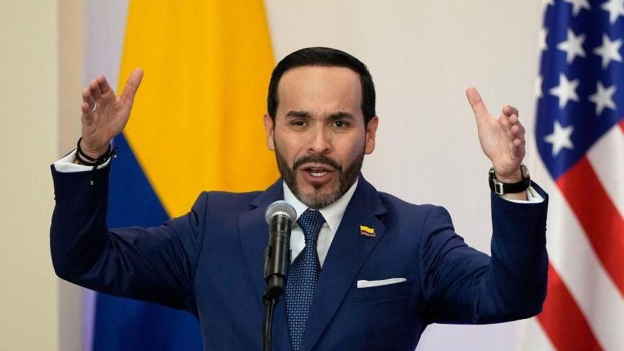 Colombia’s New President Repeals Decade‑Long Gun‑Carry Ban