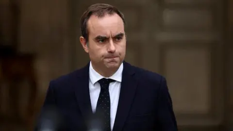 French PM Sebastien Lecornu Navigates Crucial Budget Vote Ahead of Year-End Deadline