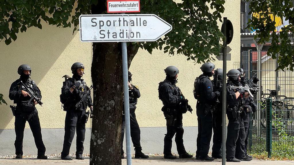 Teen Arrested After Two 13‑Year‑Old Girls Injured in Bavarian School Attack