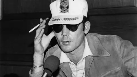 Hunter S. Thompson's Death Under New Review After Two Decades