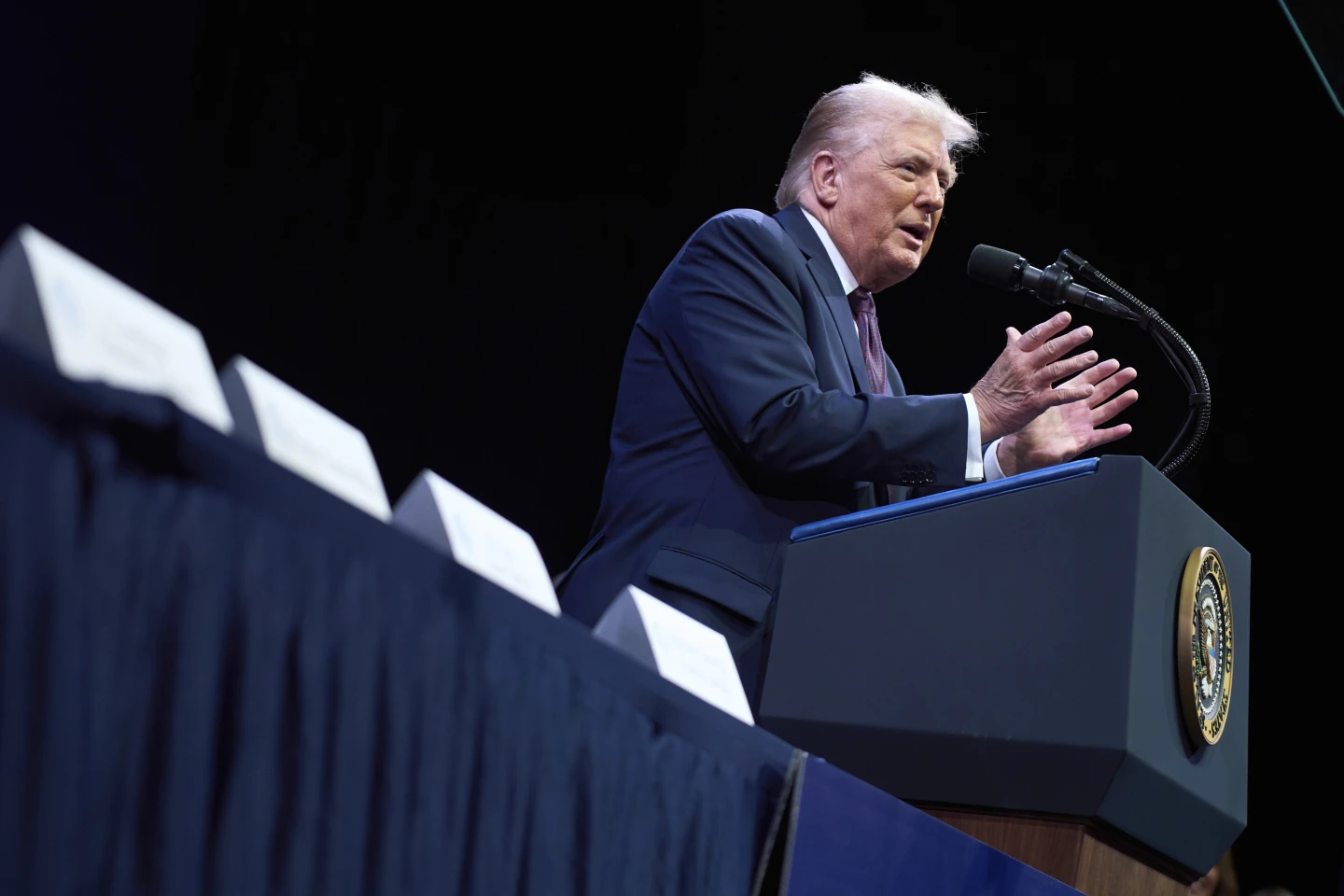 Trump Walks a Fine Line After Israel’s Strike on Hamas in Qatar