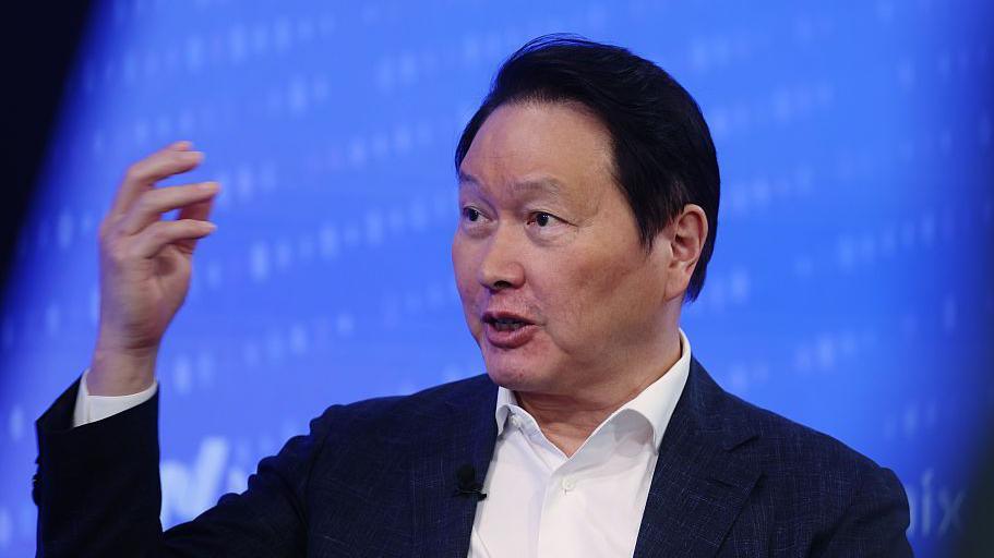 SK Group Chairman Ordered to Pay $644m in “Divorce of the Century”