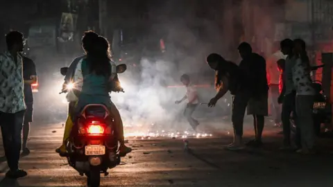 Diwali Celebrations Illuminate India Amid Air Quality Concerns